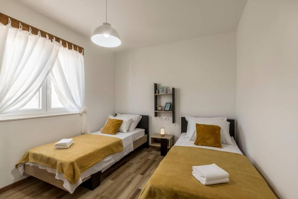 Apartment By Joe Τρογκίρ Εξωτερικό φωτογραφία